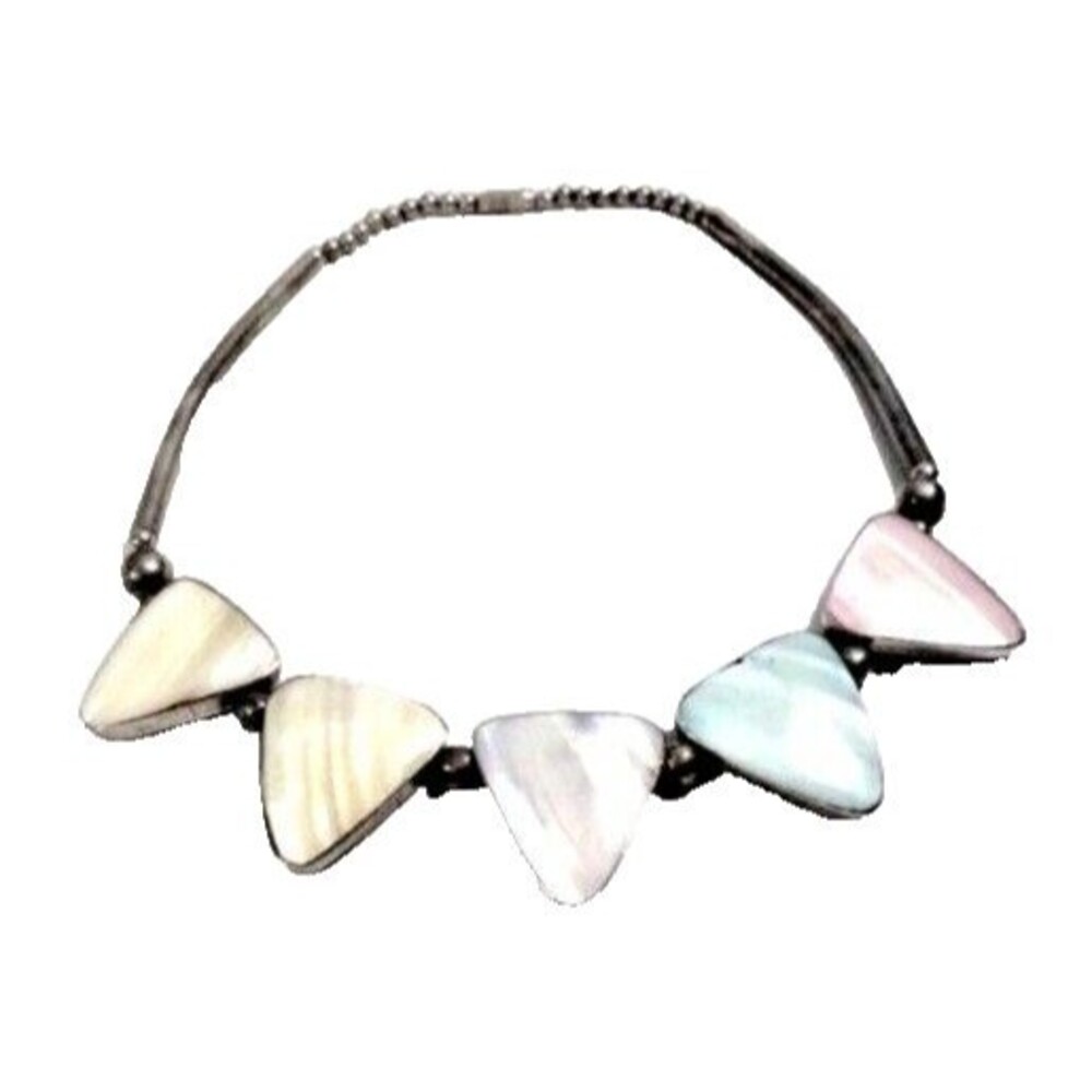 Pearl Color Triangle Silver Tone Choker Necklace 18-in Pink Purple Cream White